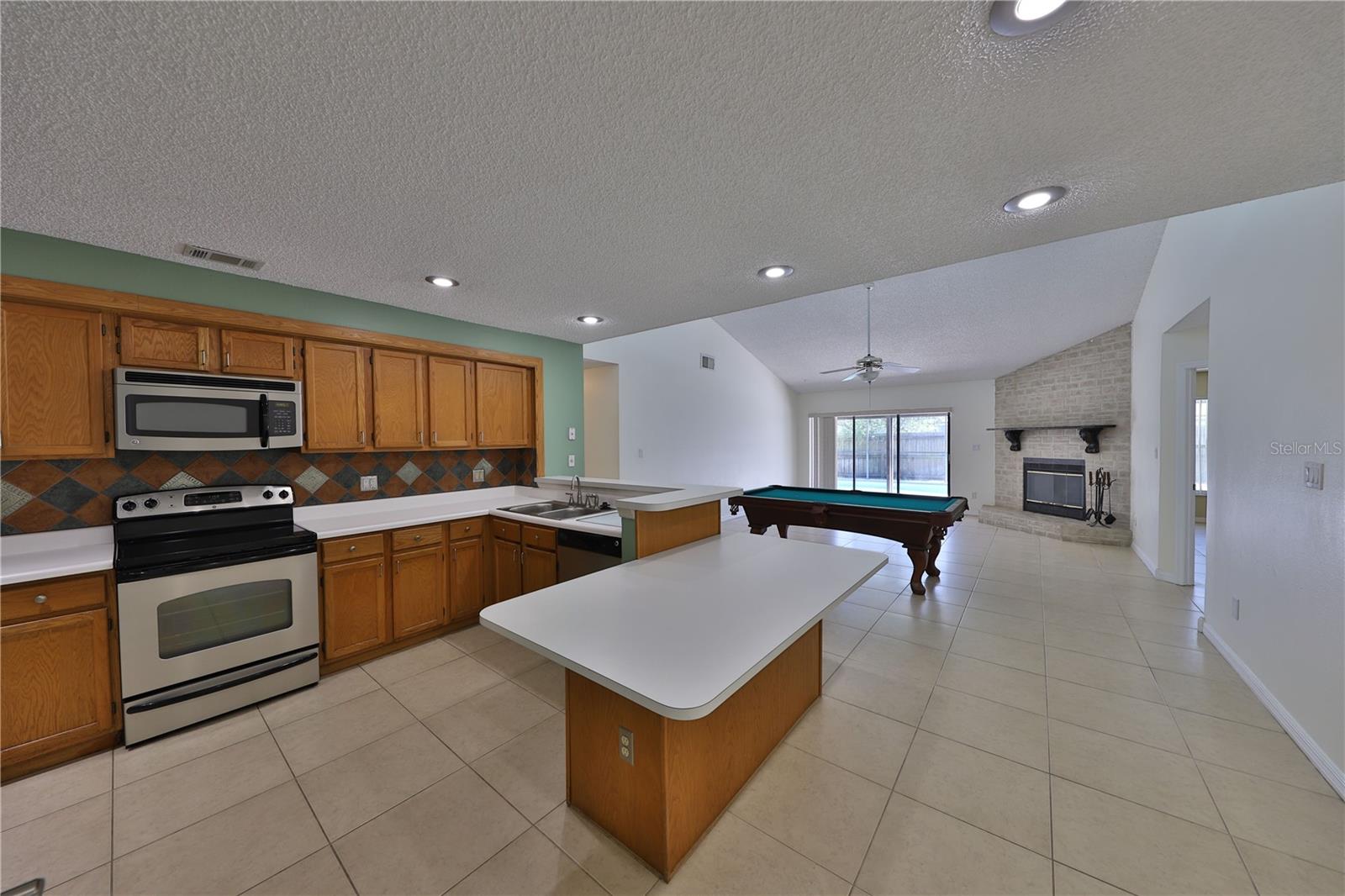 Image 3 of 20 For 3743 Saint Lucie Court