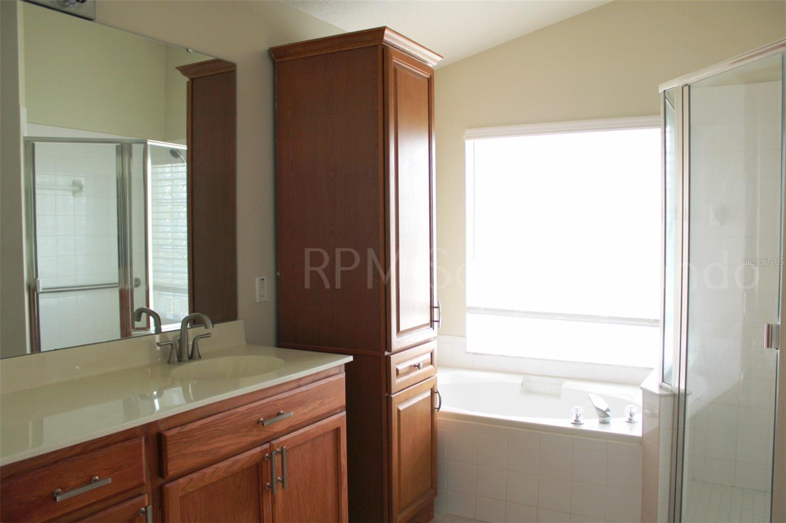 Image 6 of 9 For 15401 Bay Vista Drive