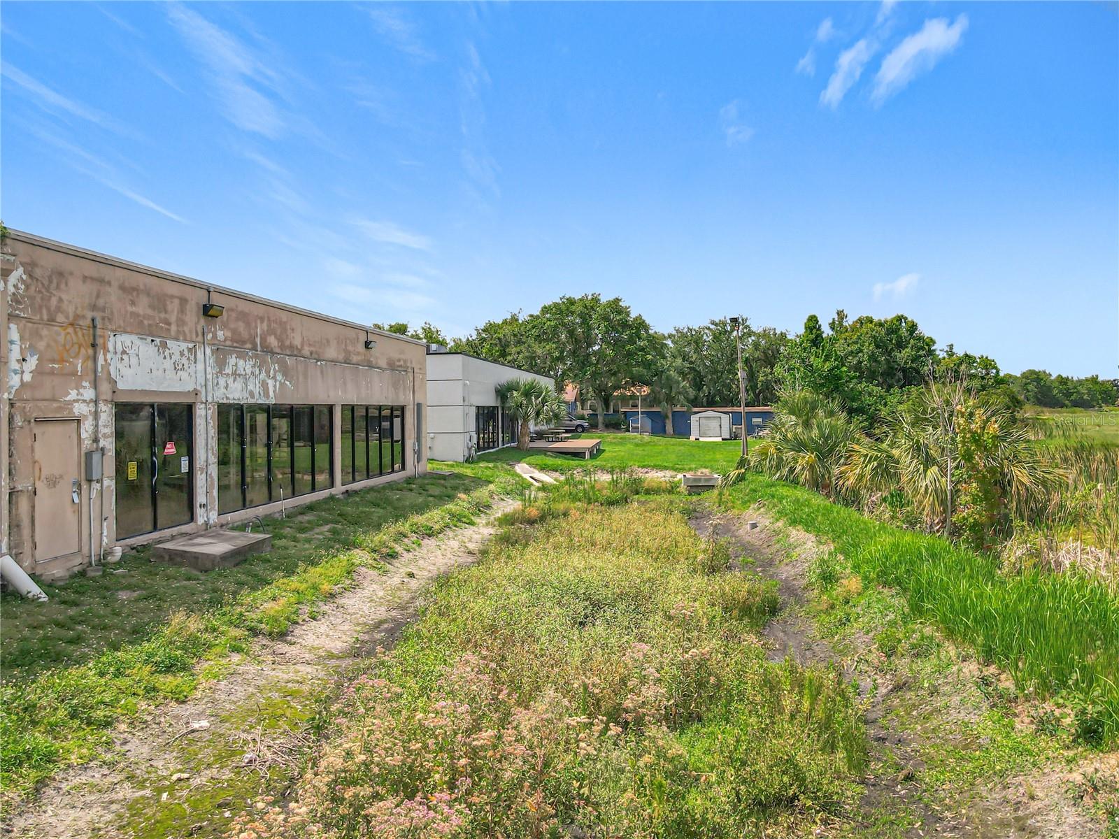 Image 24 of 41 For 576 Semoran Boulevard