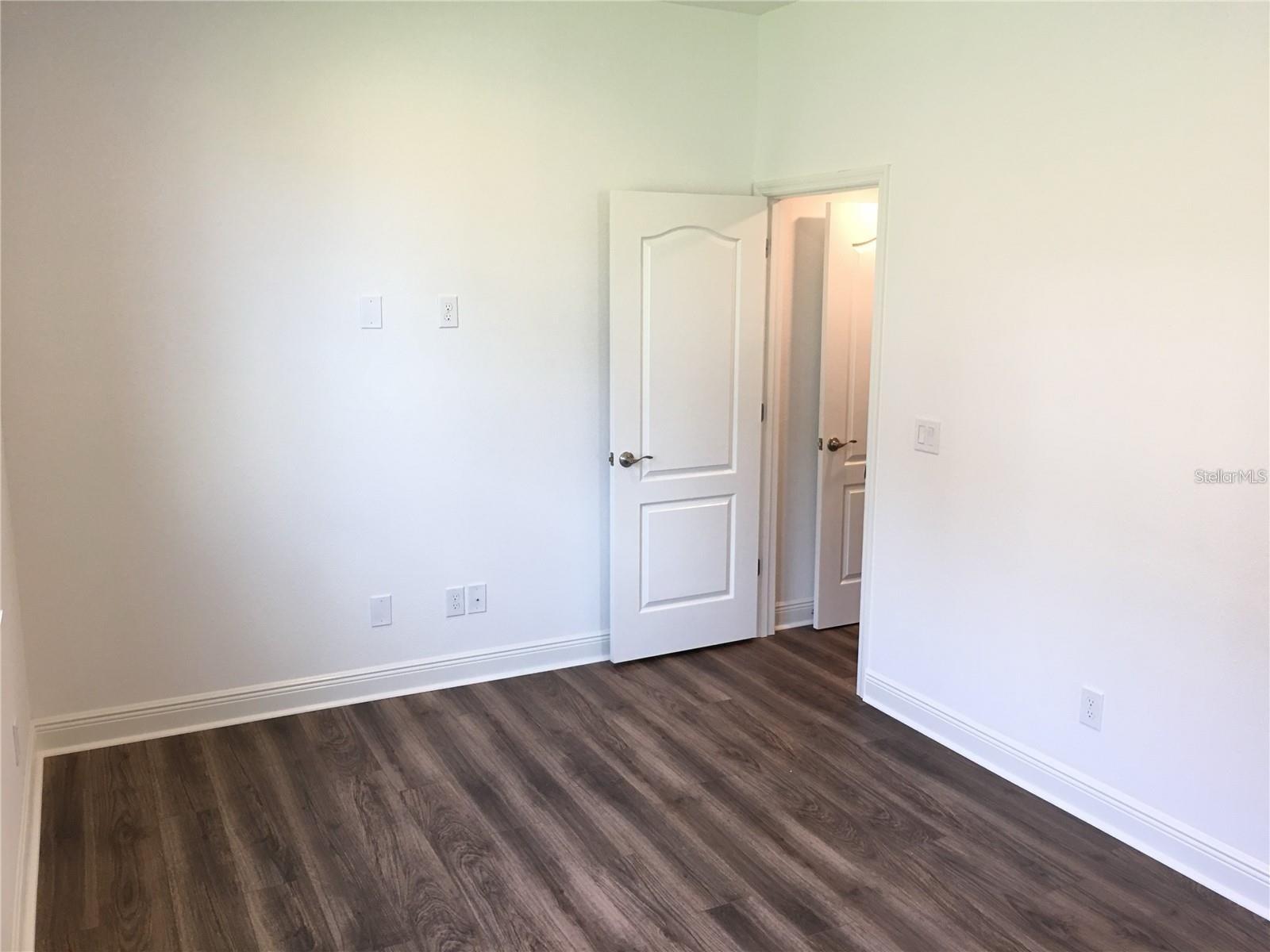 Image 14 of 29 For 9124 Merlon Drive