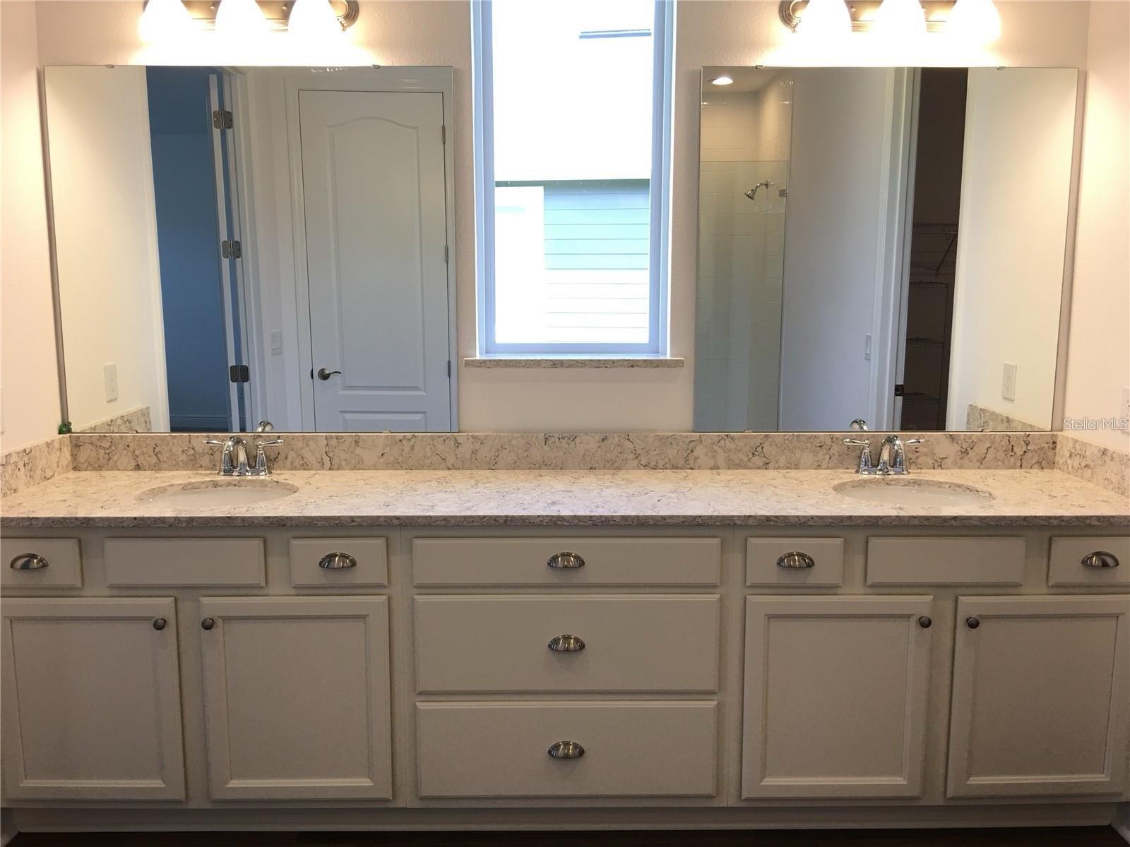 Image 18 of 29 For 9124 Merlon Drive