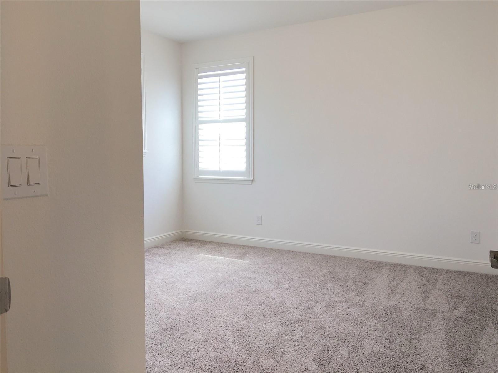 Image 21 of 29 For 9124 Merlon Drive