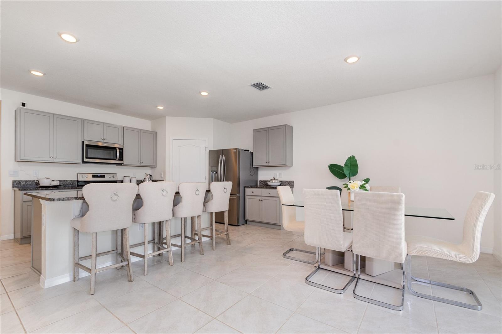 Image 9 of 28 For 9537 Black Walnut Drive