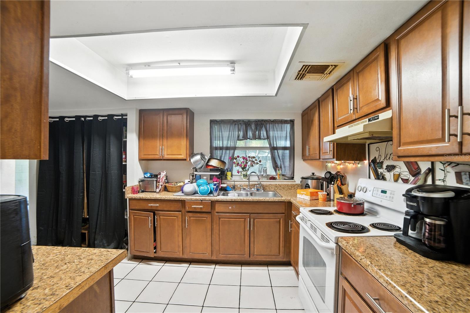 Image 29 of 35 For 812 Balsamwood Lane