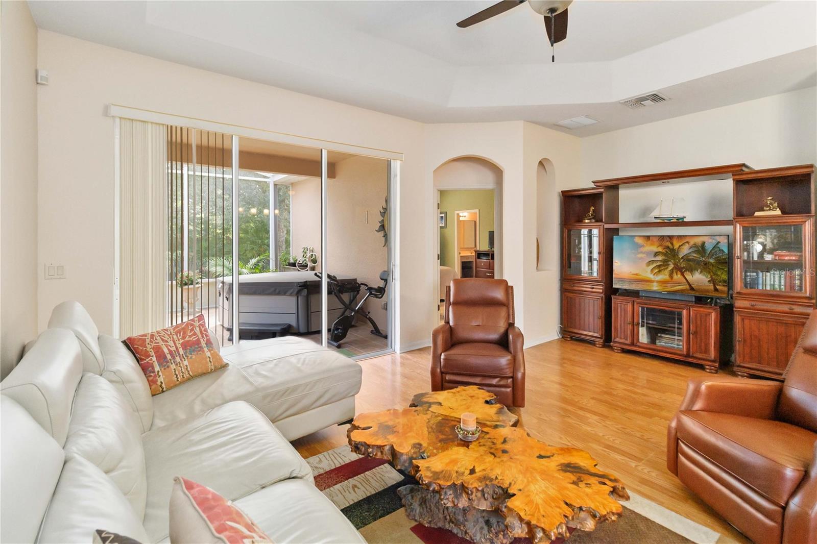 Image 13 of 36 For 4348 Cleary Way