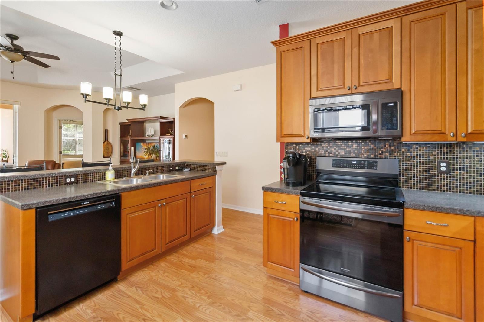 Image 18 of 36 For 4348 Cleary Way