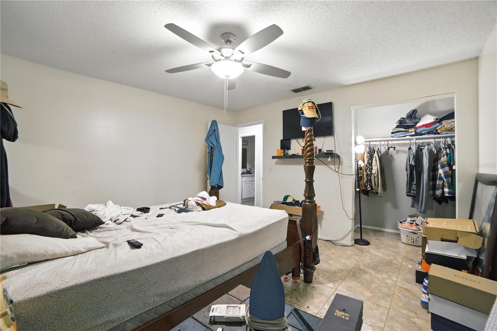 Image 27 of 37 For 767 Birchwood Circle