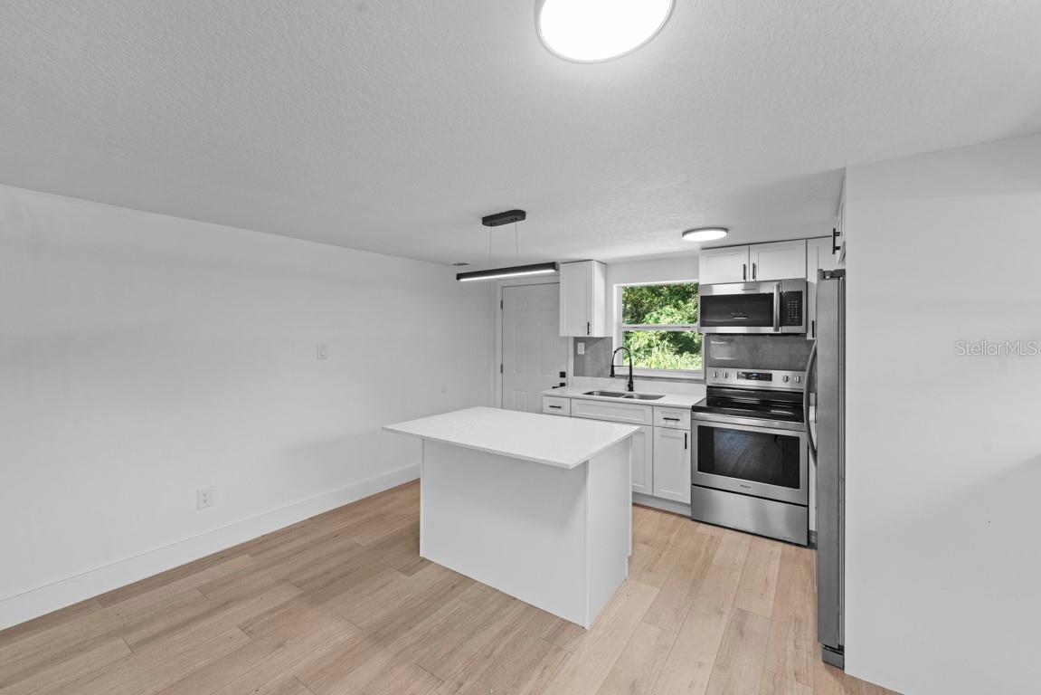 Image 15 of 19 For 1011 16th Street