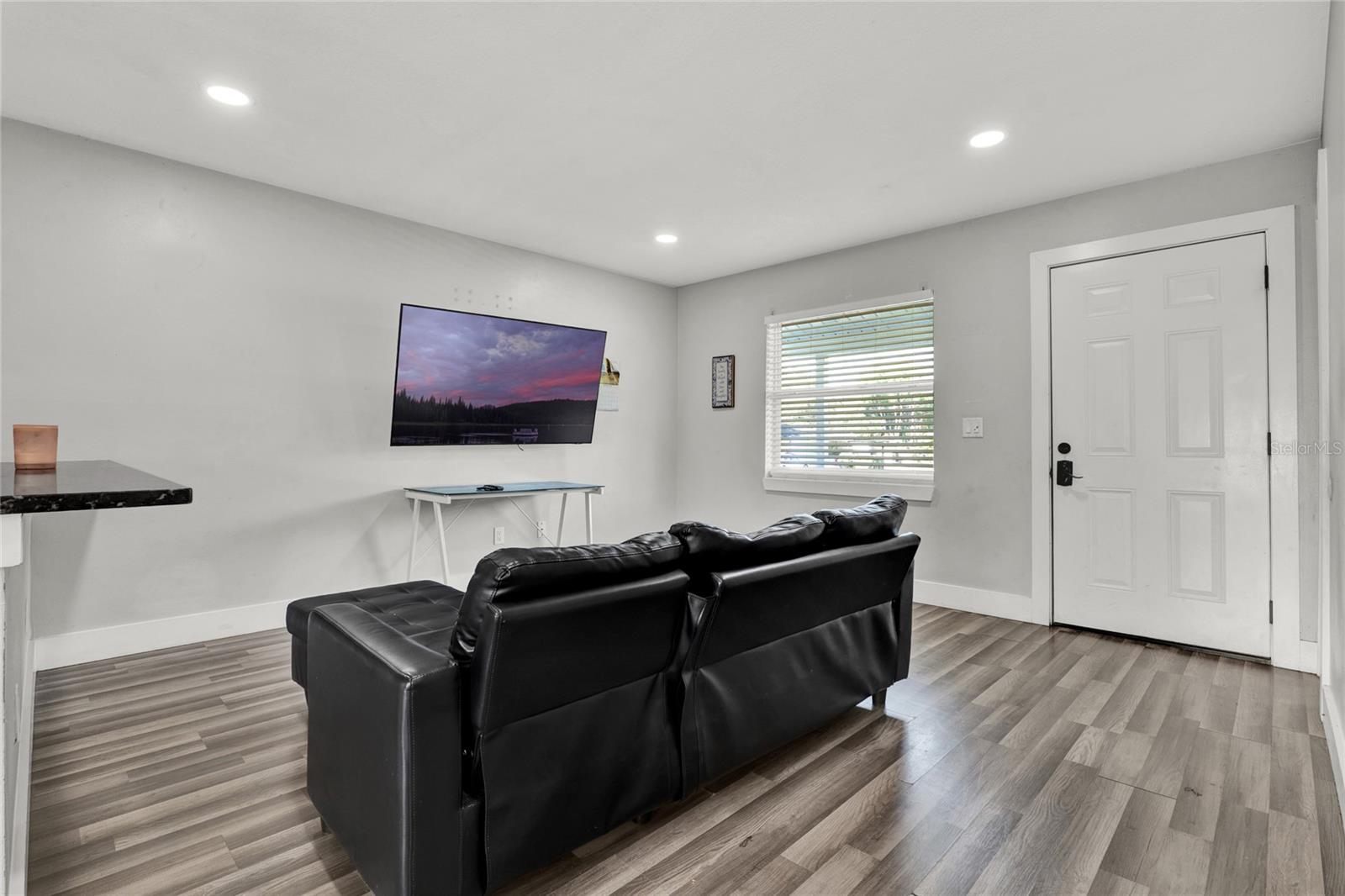 Image 6 of 34 For 6442 Fortune Lane