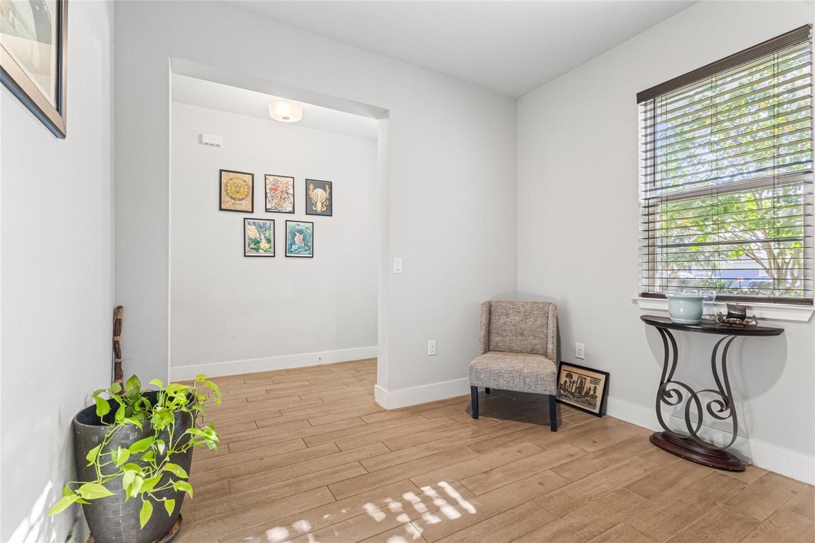 Image 4 of 32 For 2739 Bancroft Boulevard