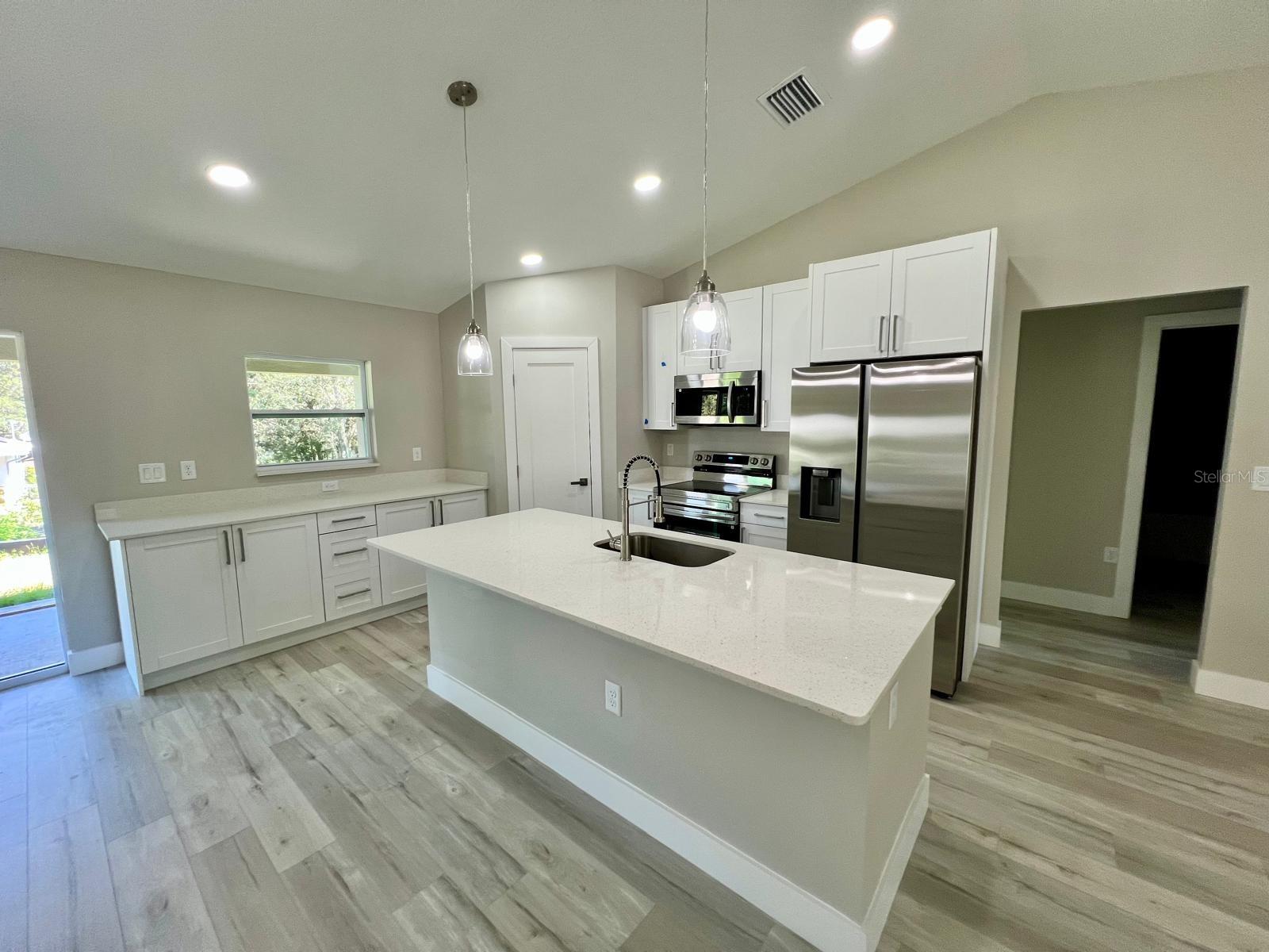 Image 4 of 21 For 9232 Citrus Springs Blvd