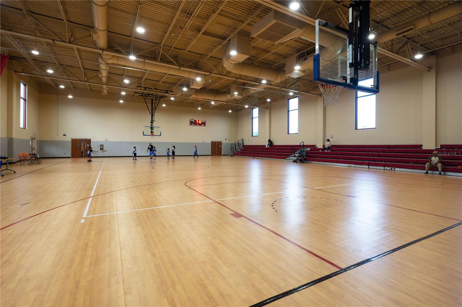 Image 27 of 46 For 463 Martigues Drive