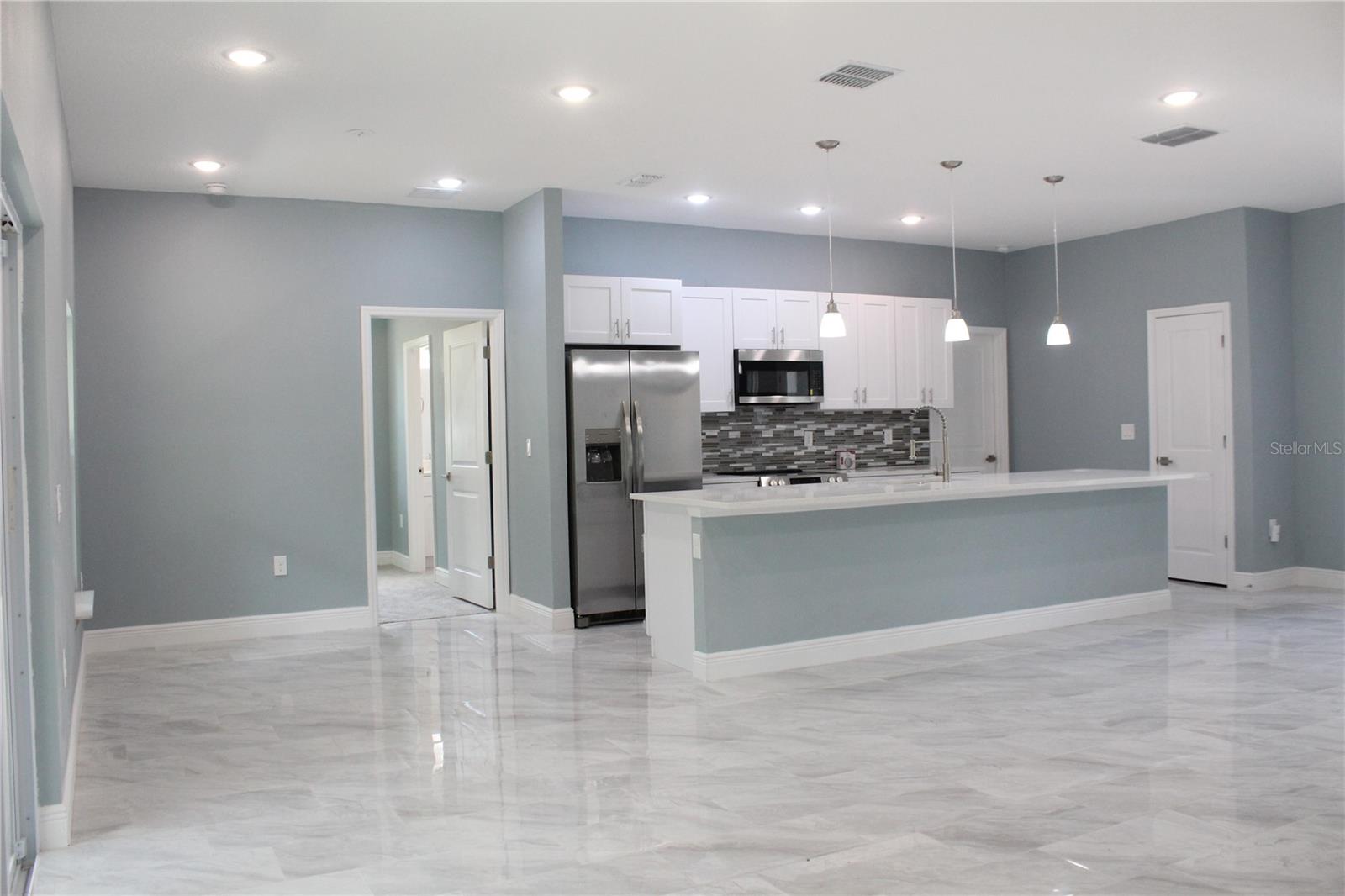 Image 4 of 21 For 463 Martigues Drive