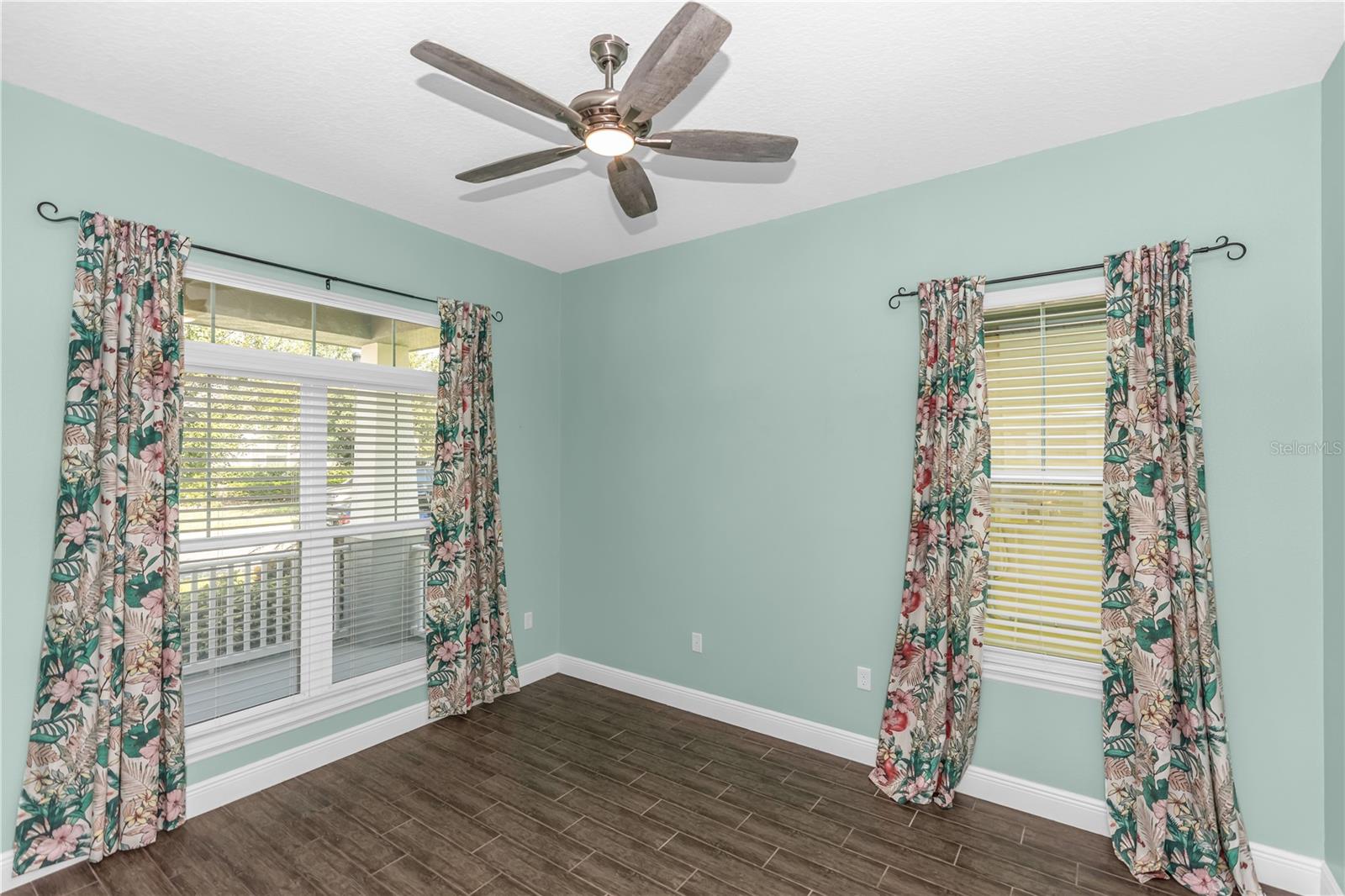 Image 6 of 54 For 9213 Holliston Creek Place