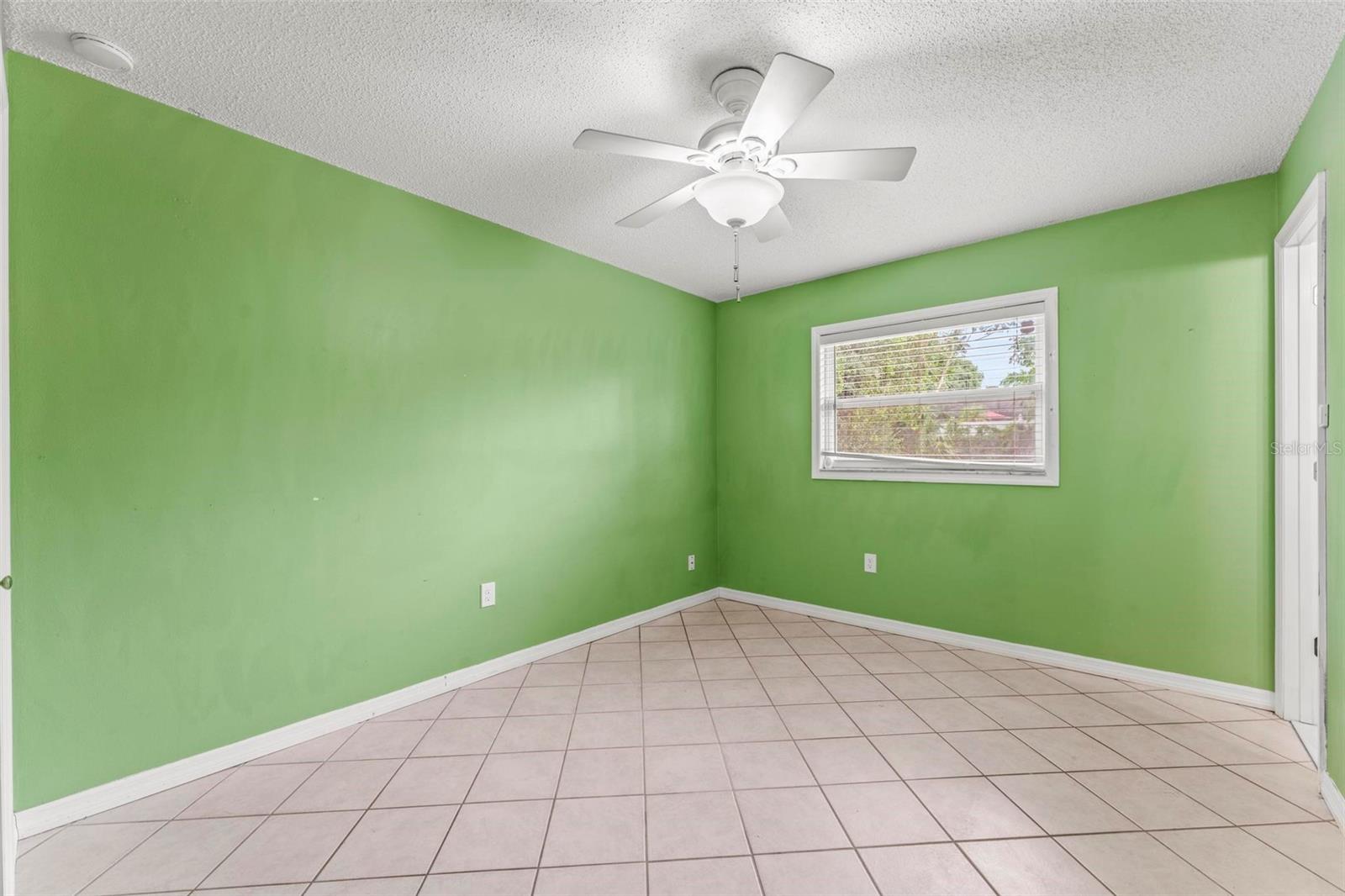 Image 16 of 38 For 7036 Clarcona Ocoee Rd