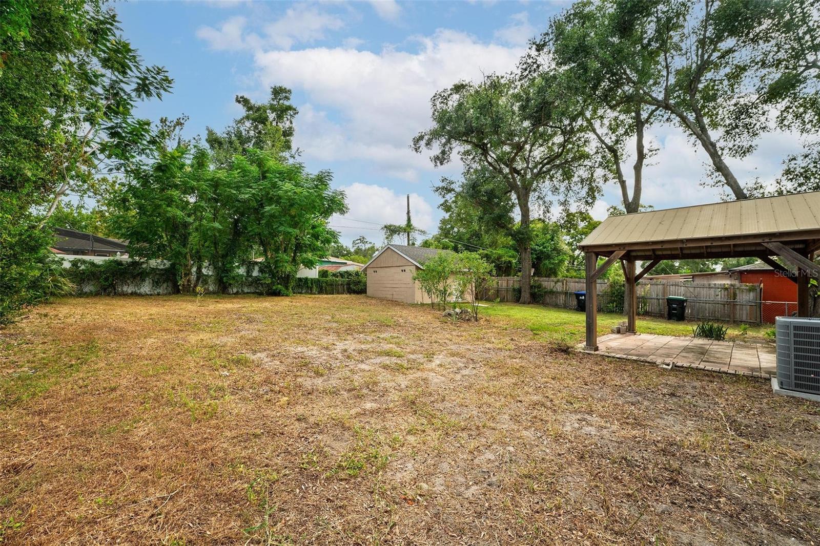 Image 29 of 38 For 7036 Clarcona Ocoee Rd