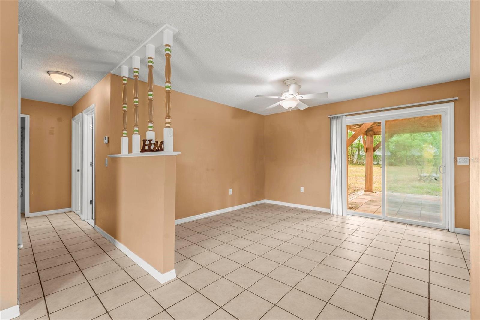 Image 7 of 38 For 7036 Clarcona Ocoee Rd