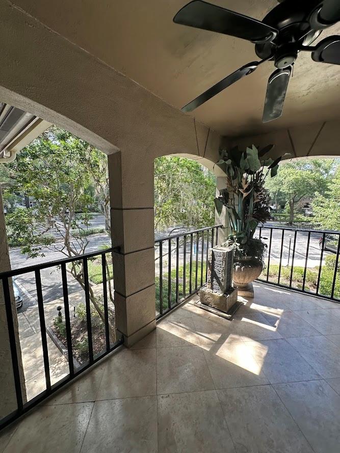 Image 5 of 23 For 1055 Kensington Park Drive 203