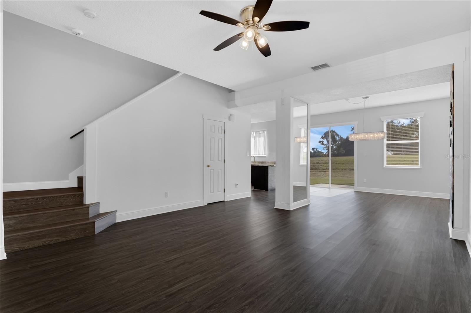 Image 4 of 38 For 1225 Greenley Avenue