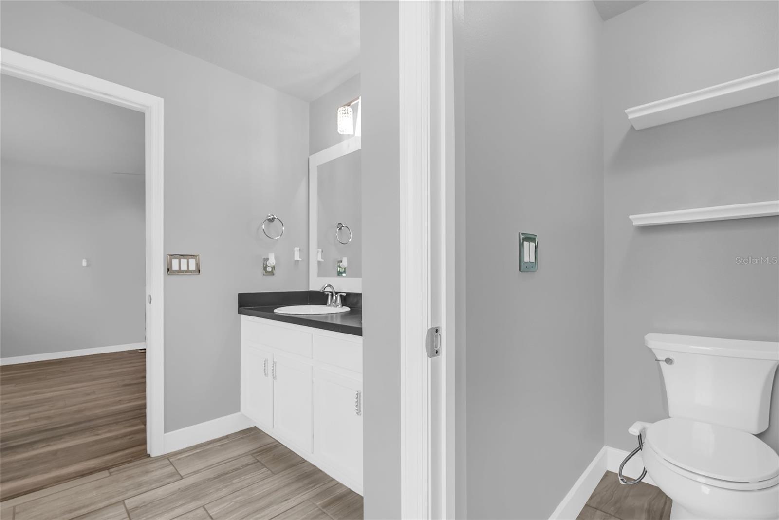 Image 26 of 36 For 302 Maybeck Court