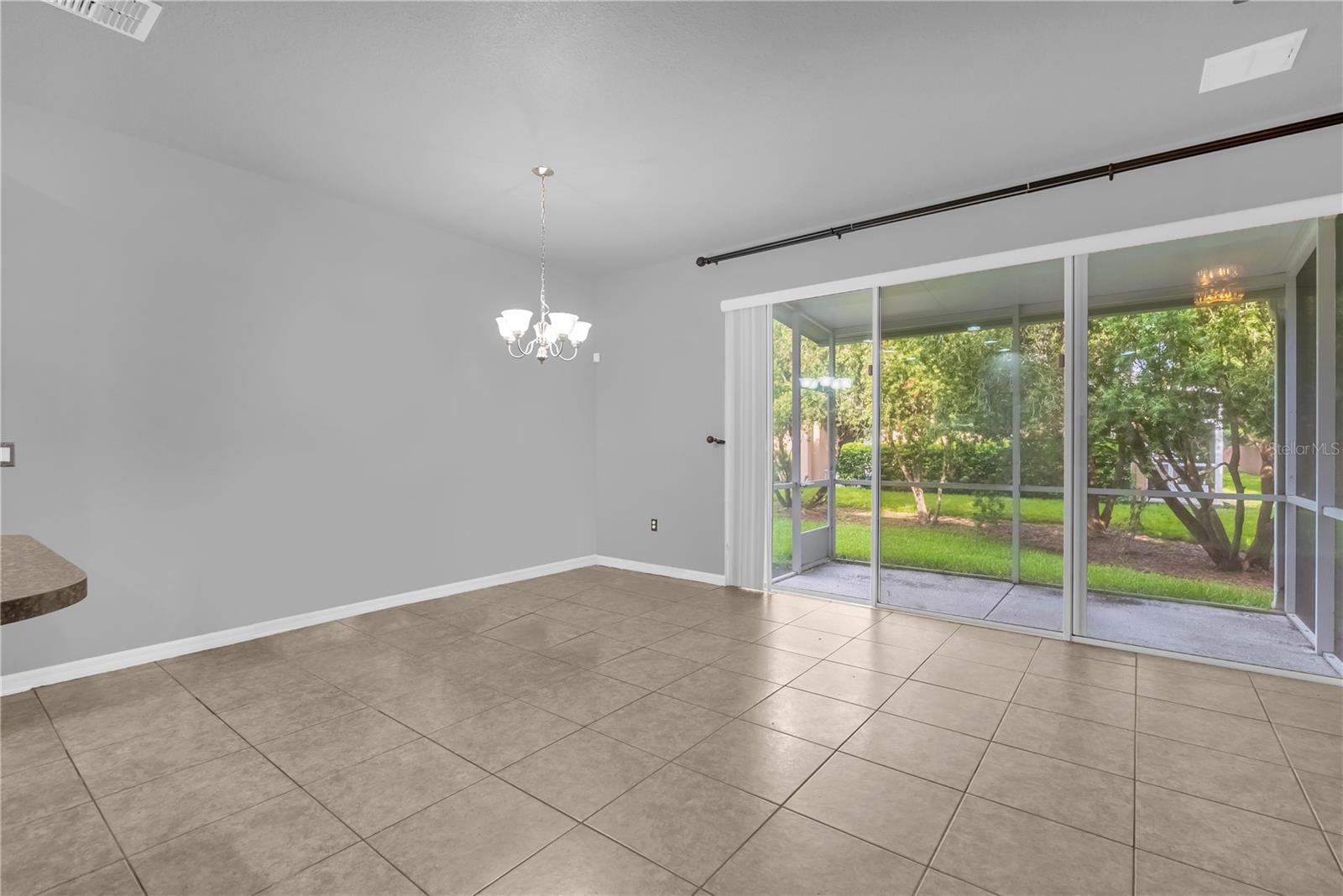 Image 9 of 36 For 302 Maybeck Court