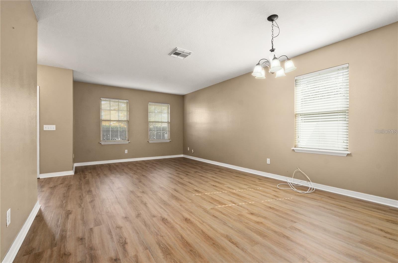 Image 13 of 16 For 7854 Tanbier Drive
