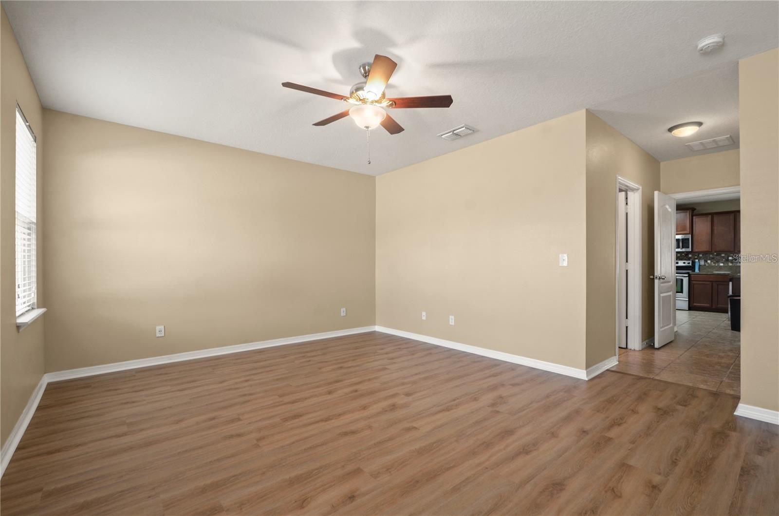 Image 6 of 16 For 7854 Tanbier Drive