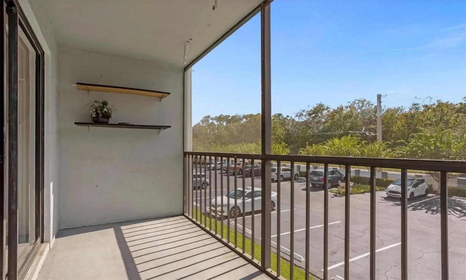 Image 11 of 11 For 1022 Pine Ridge Circle 1022