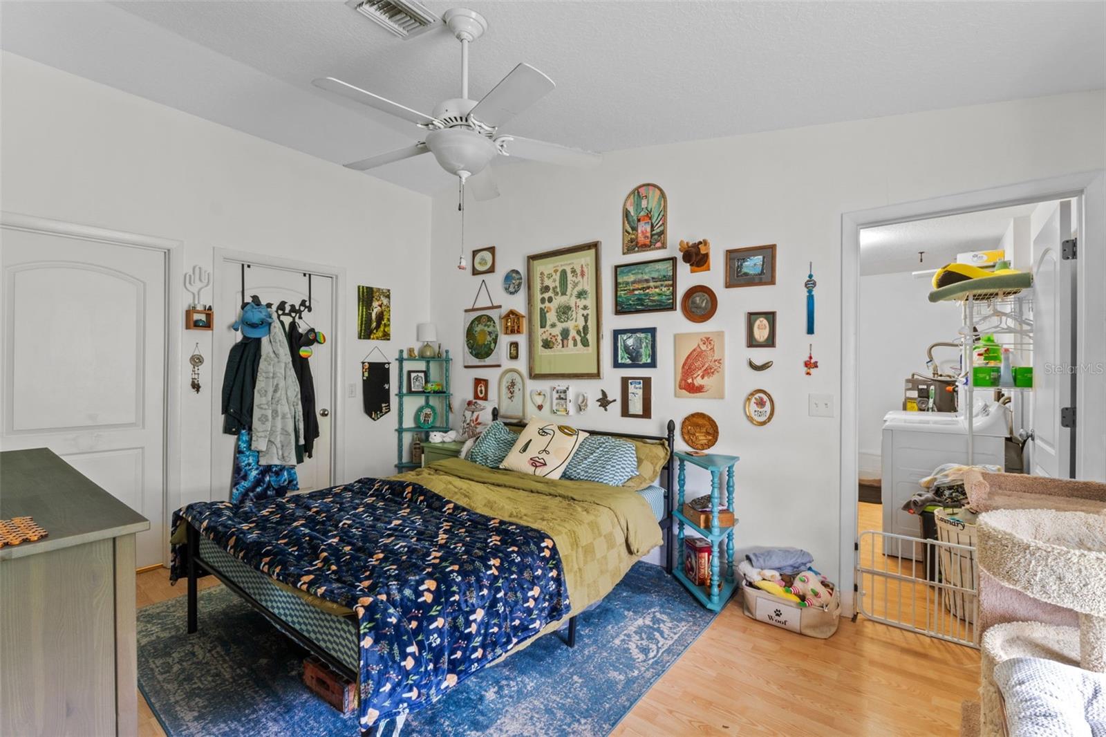 Image 69 of 97 For 560 Fern Street