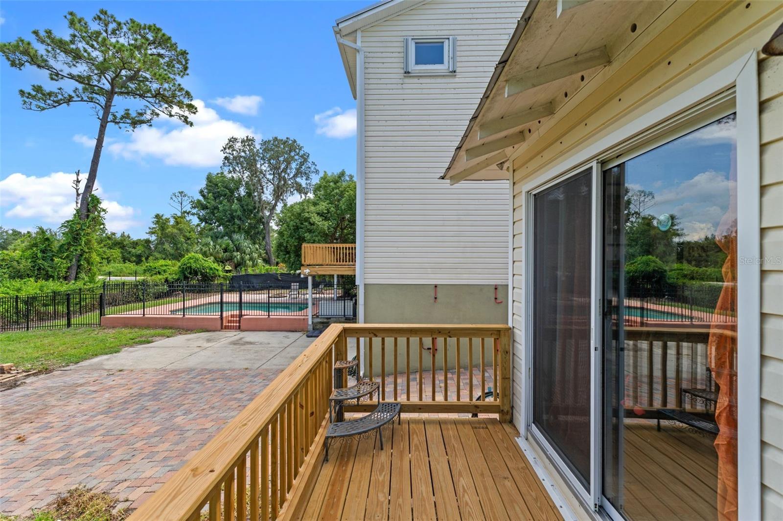 Image 74 of 97 For 560 Fern Street