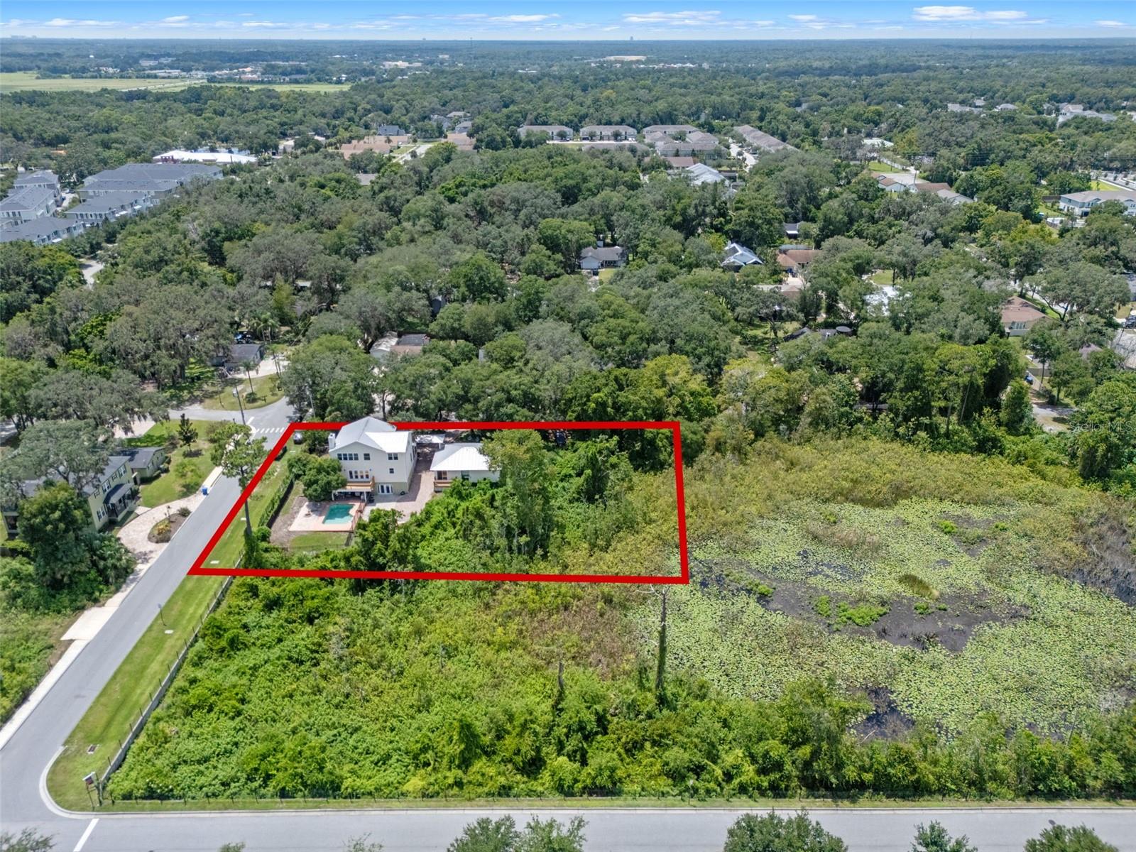 Image 95 of 97 For 560 Fern Street