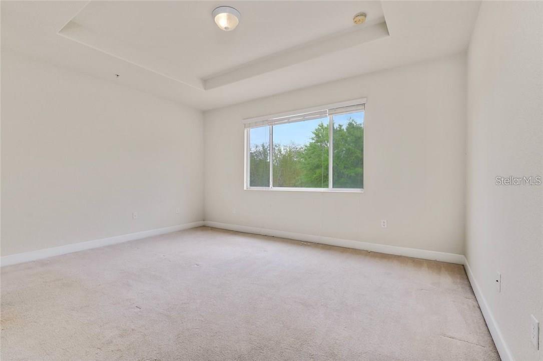 Image 10 of 52 For 1323 Gilford Point Lane 0