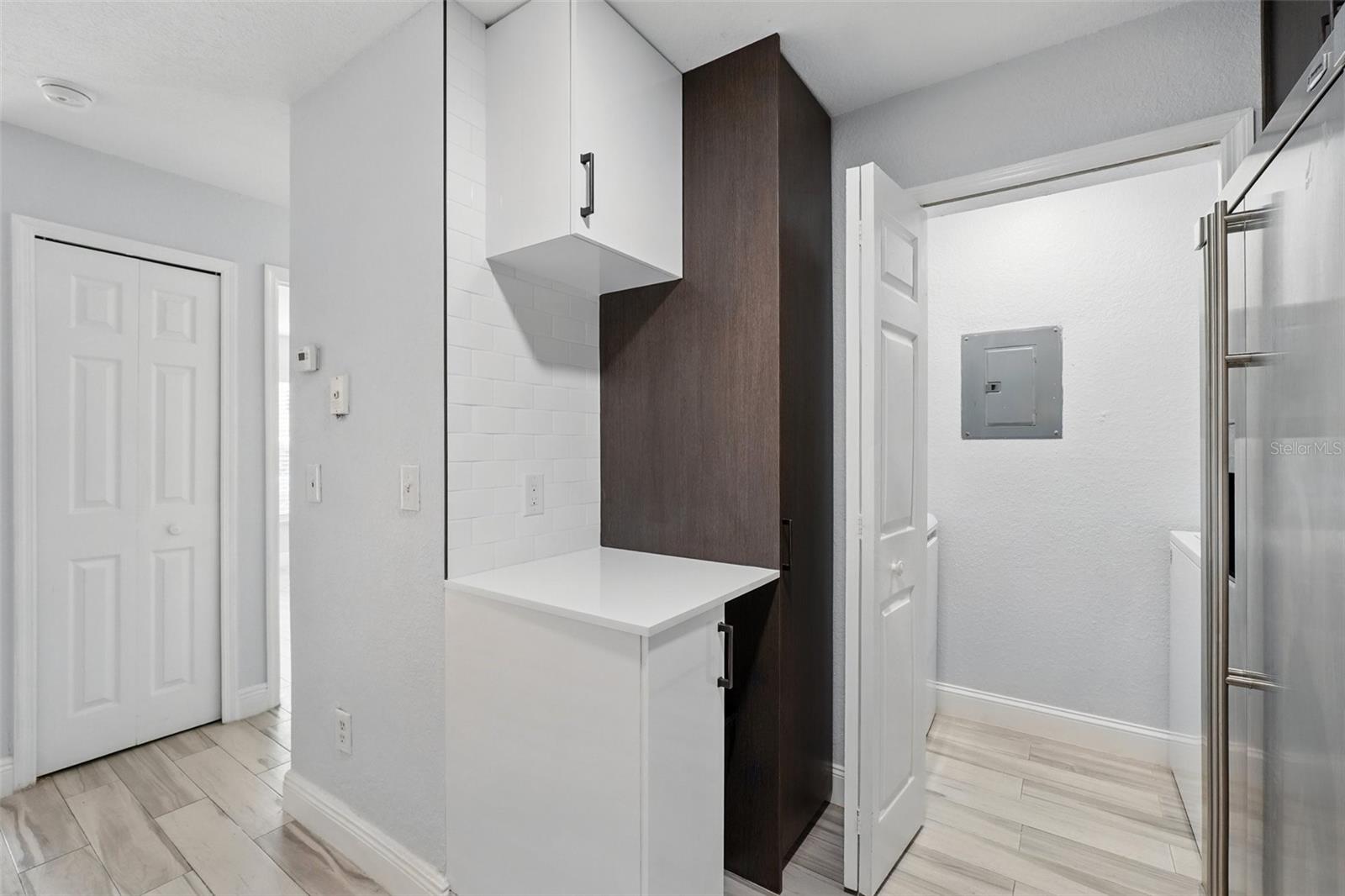 Image 13 of 25 For 7524 Seurat Street 12105