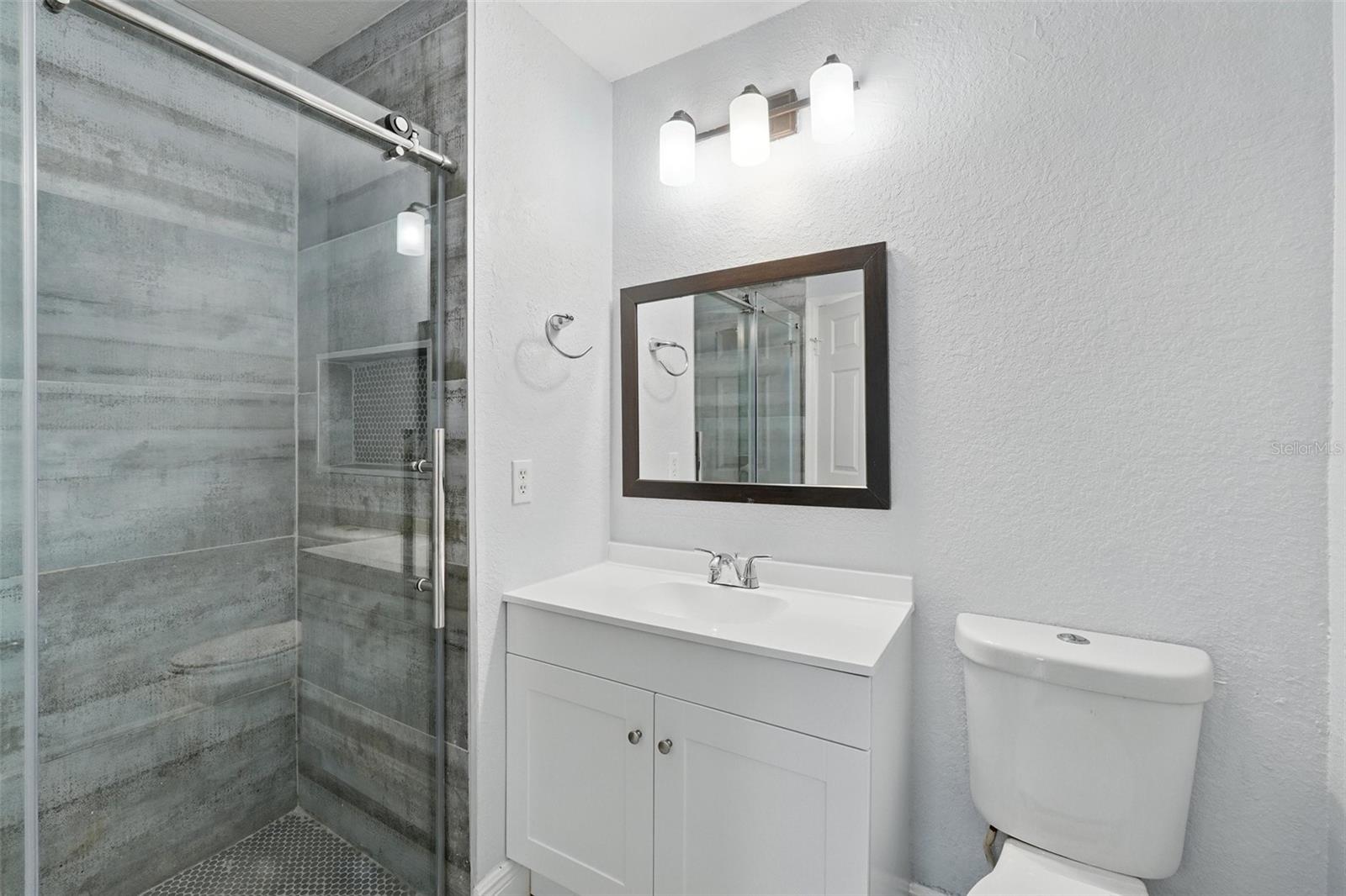 Image 18 of 25 For 7524 Seurat Street 12105