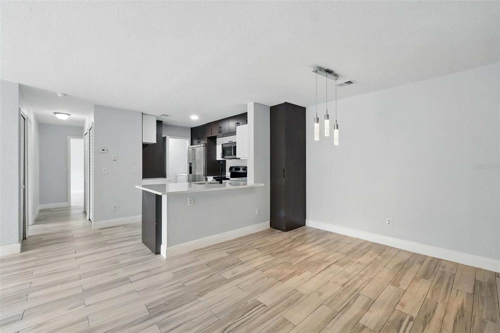 Image 6 of 25 For 7524 Seurat Street 12105