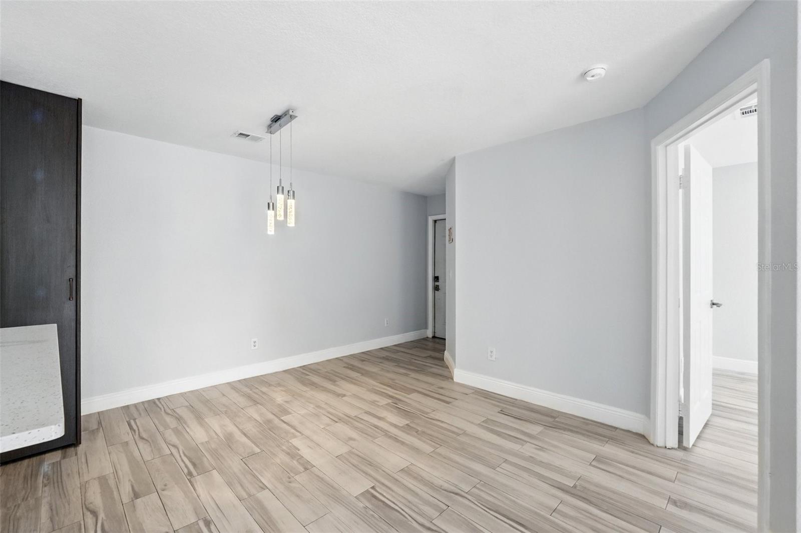 Image 7 of 25 For 7524 Seurat Street 12105