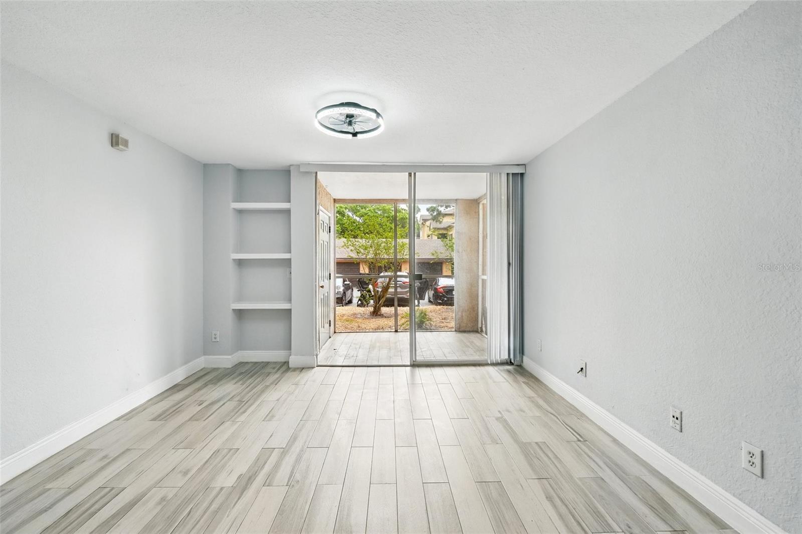Image 9 of 25 For 7524 Seurat Street 12105