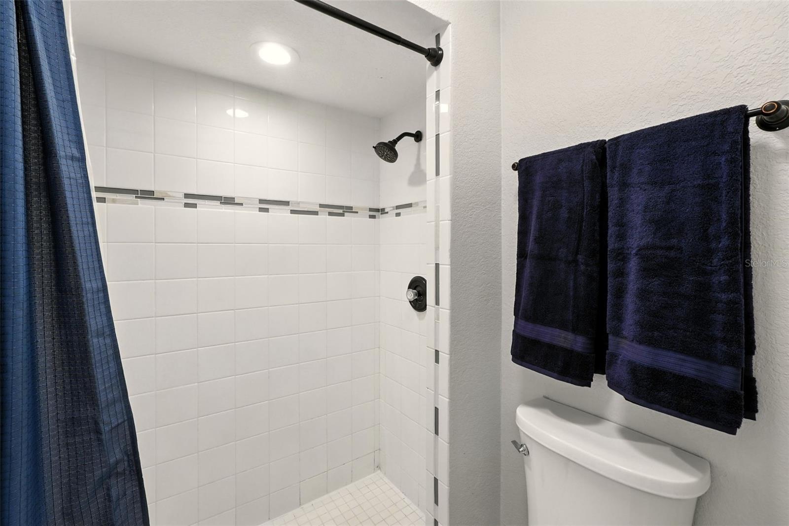 Image 24 of 29 For 7113 Marvista Court