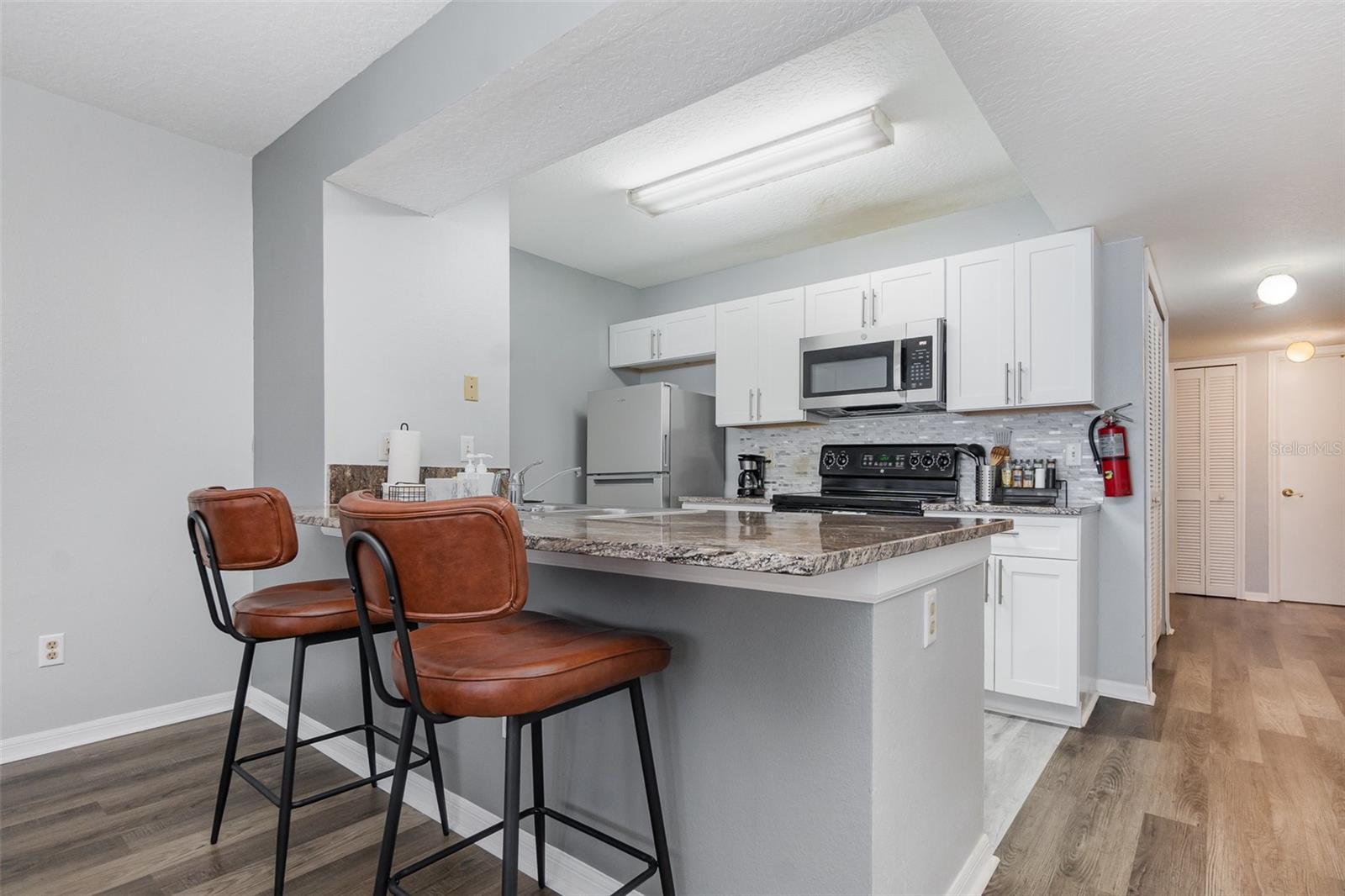 Image 10 of 20 For 8711 Rockingham Terrace A