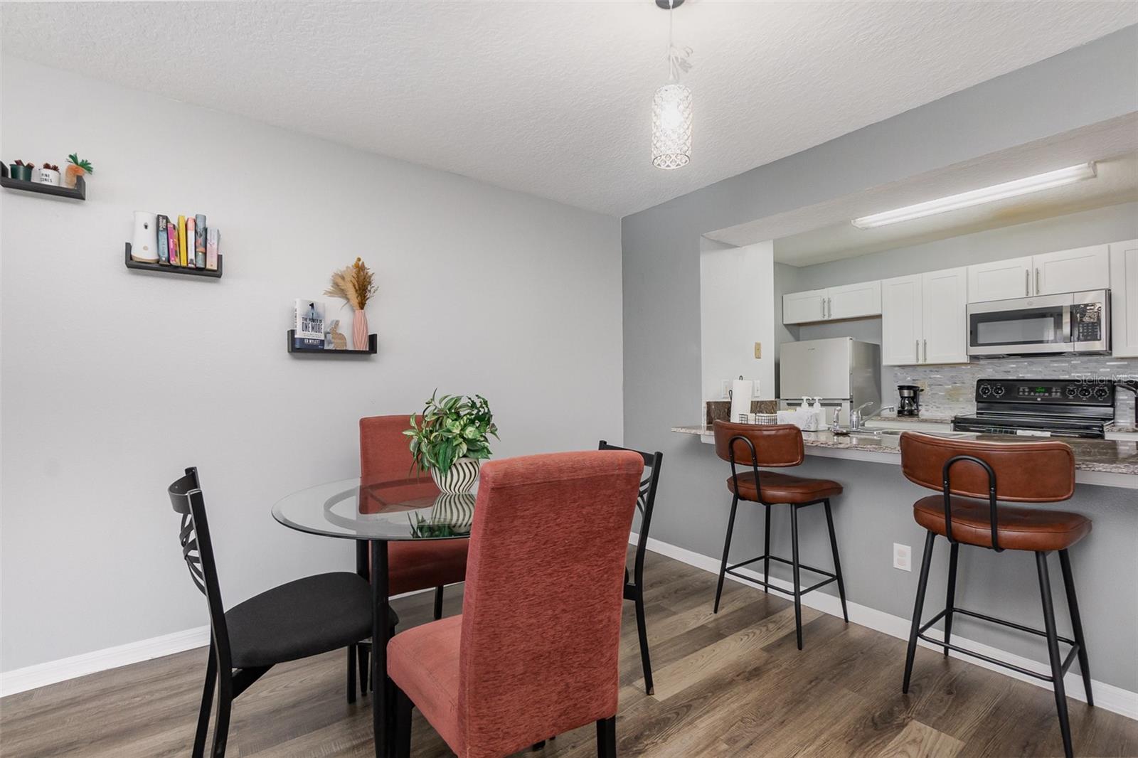 Image 9 of 20 For 8711 Rockingham Terrace A