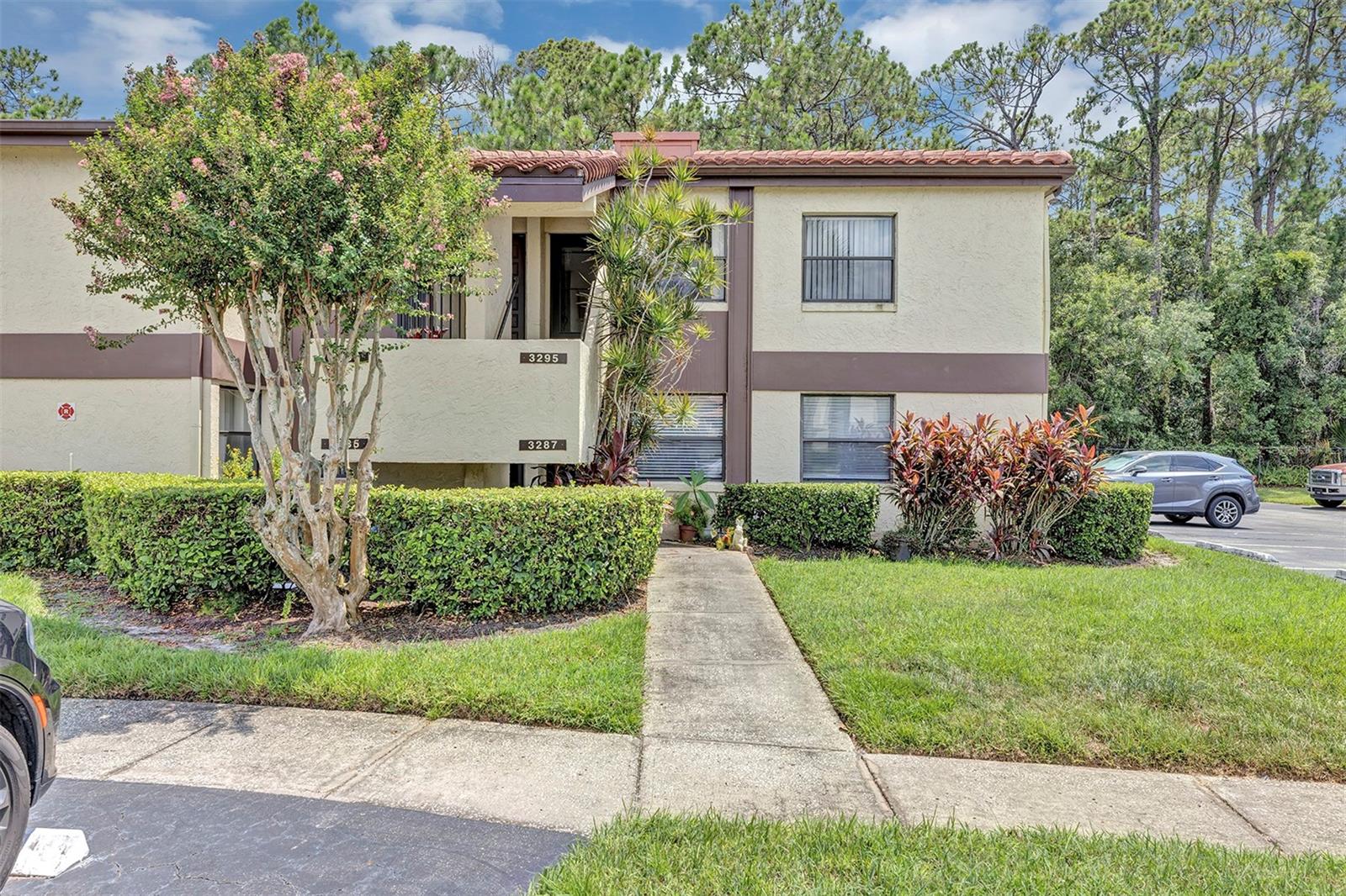 Image 2 of 33 For 3285 Westridge Boulevard 103
