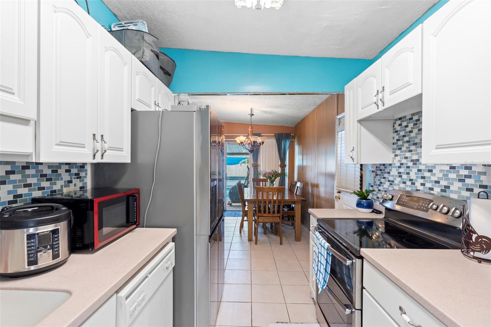 Image 13 of 33 For 7308 Hager Way