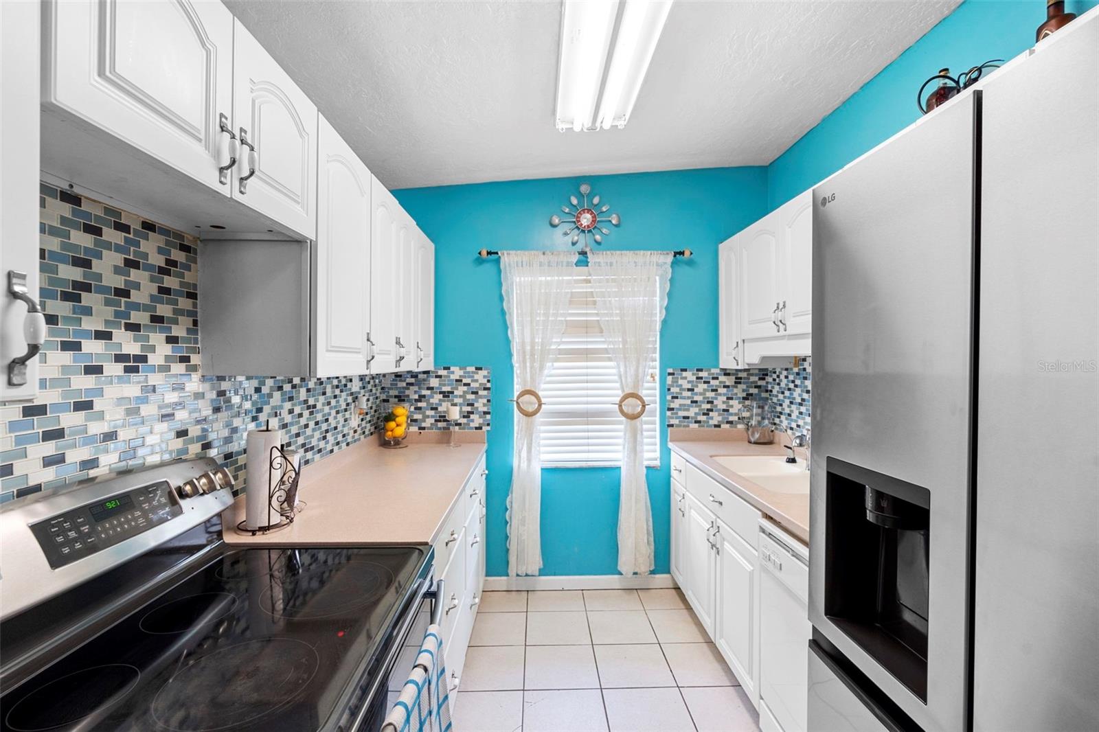 Image 15 of 33 For 7308 Hager Way