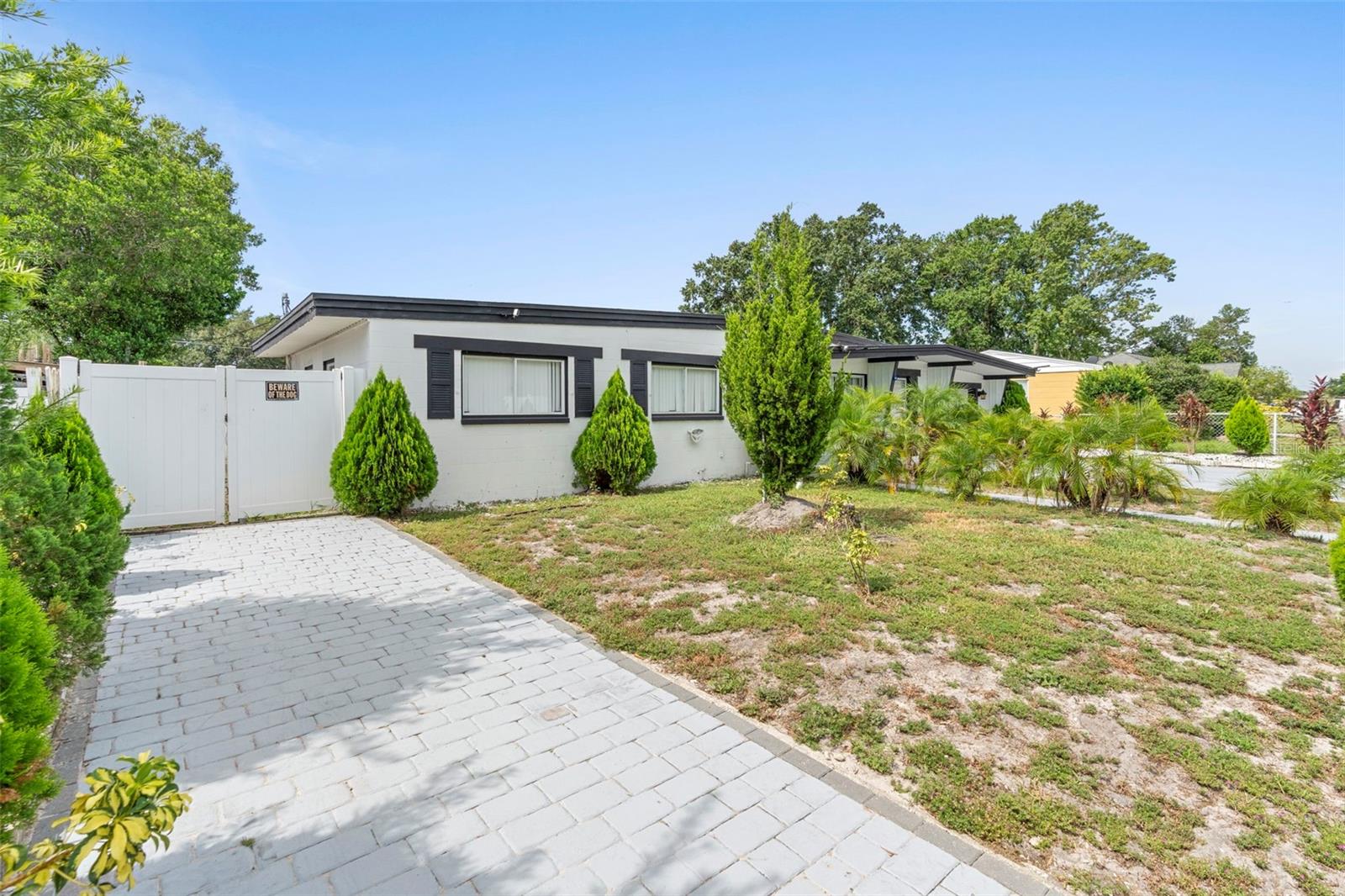 Image 5 of 33 For 7308 Hager Way