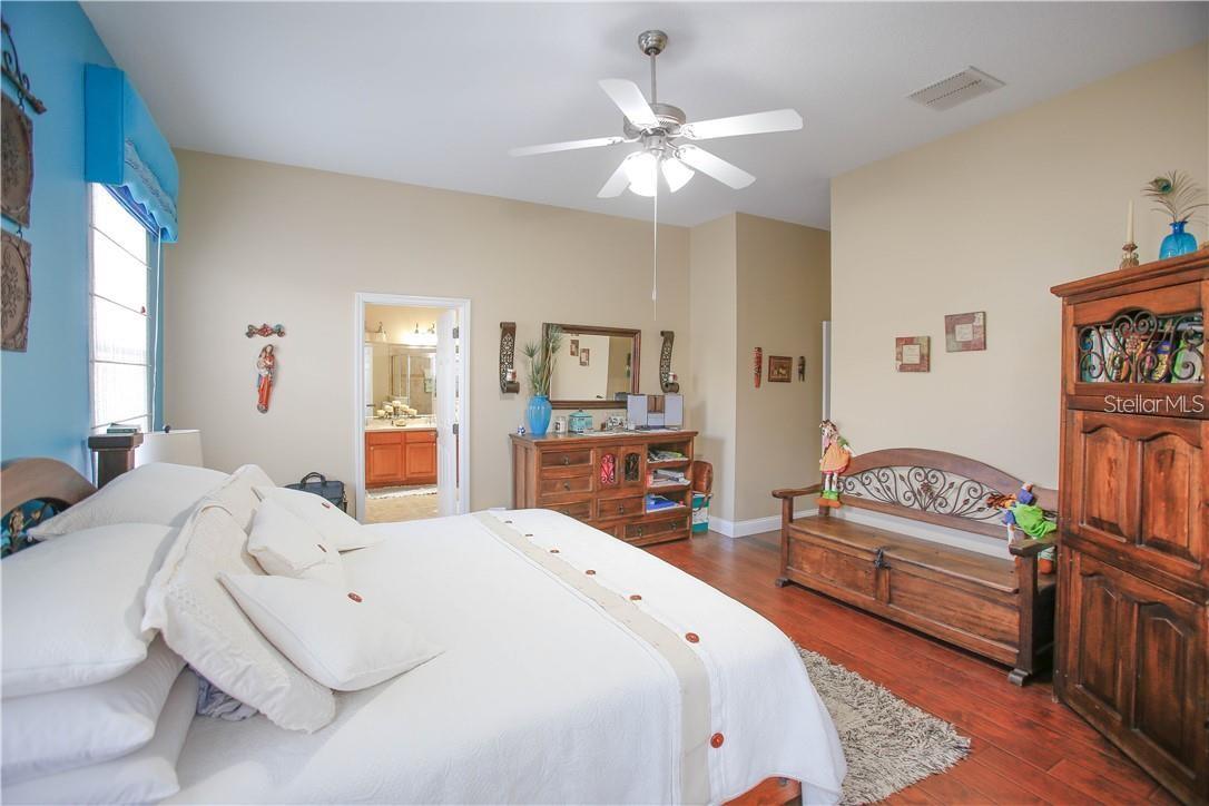 Image 13 of 22 For 14705 Cableshire Way