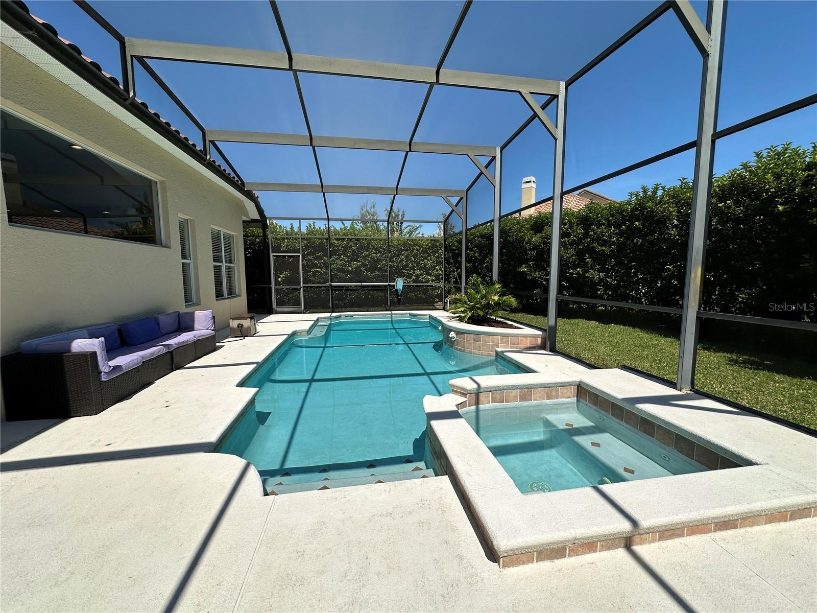 Image 34 of 47 For 1433 Whitney Isles Drive