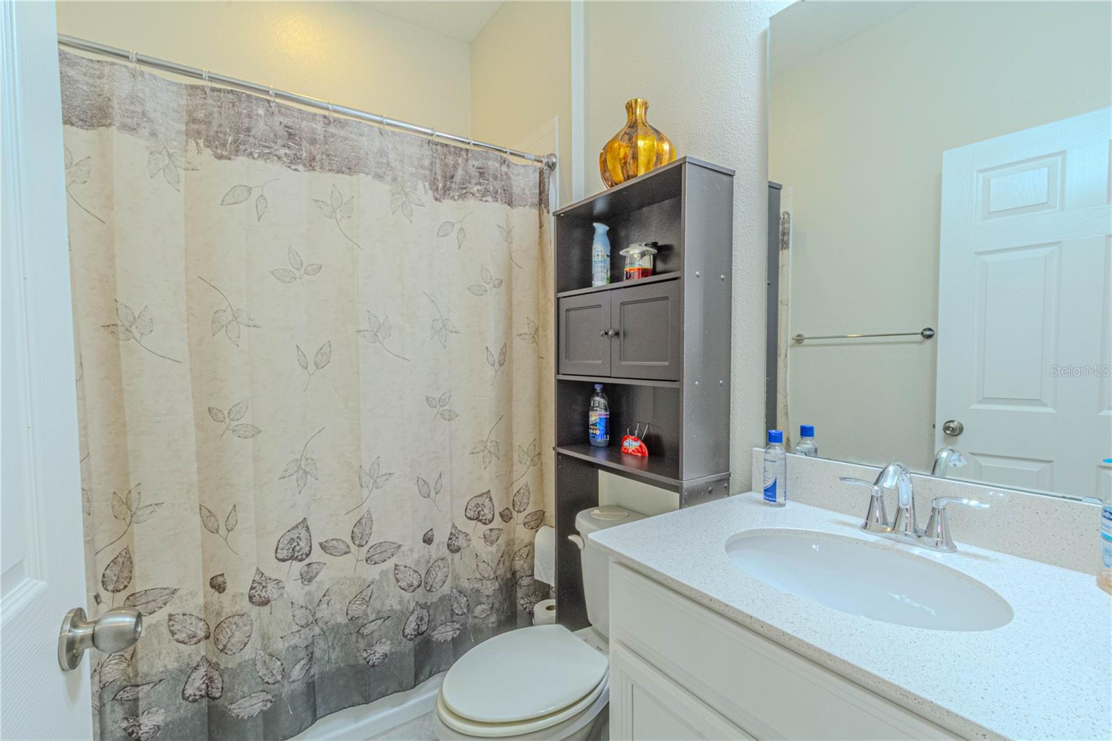 Image 10 of 15 For 1661 Chatsworth Circle
