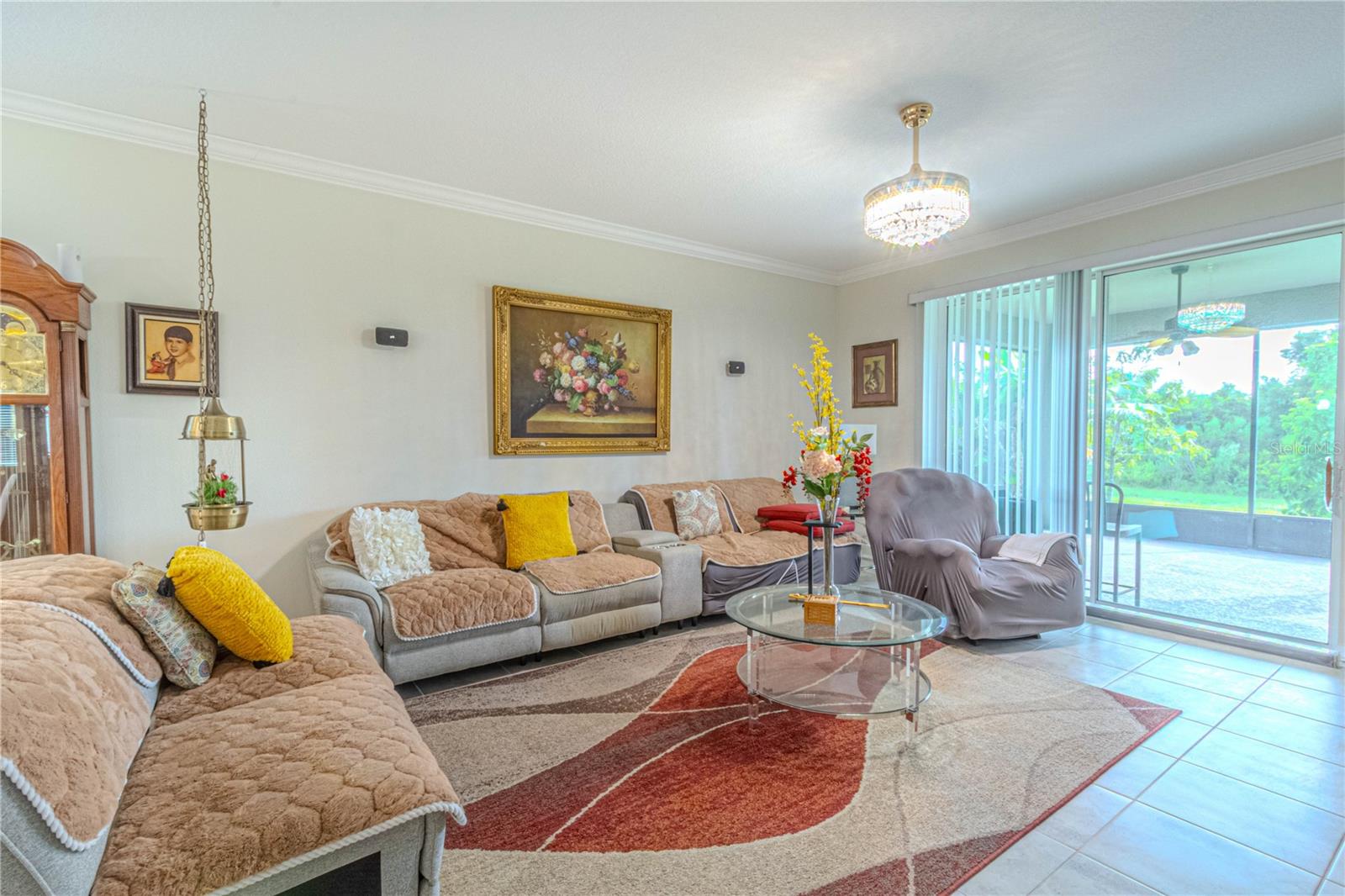Image 13 of 15 For 1661 Chatsworth Circle