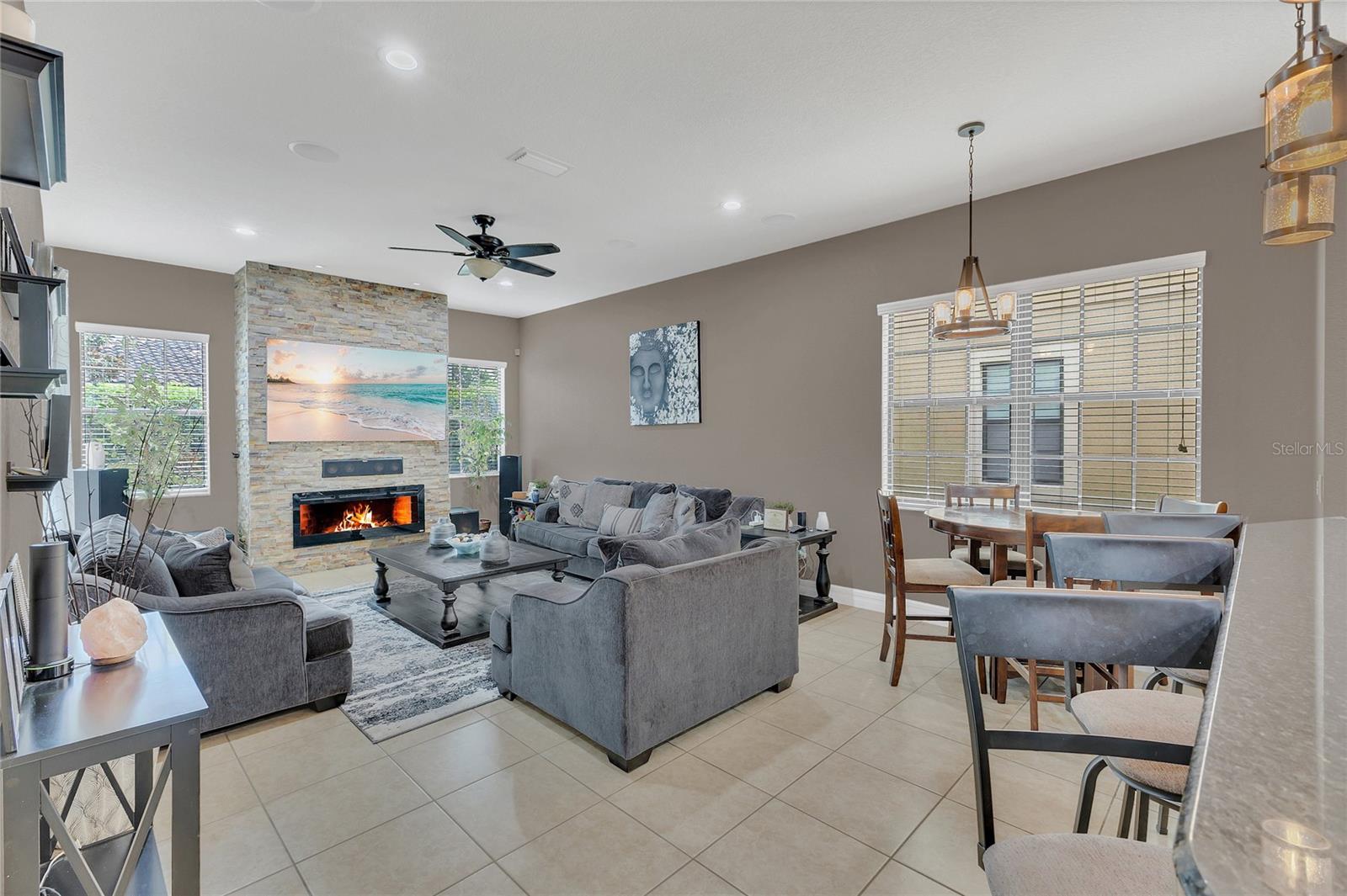 Image 6 of 53 For 10466 Henbury Street