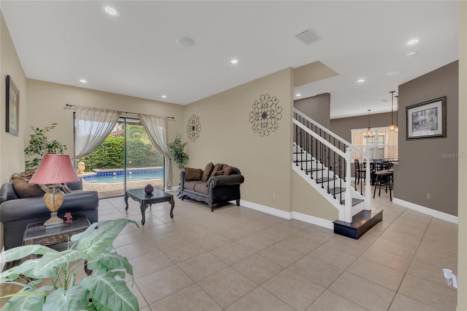 Image 8 of 53 For 10466 Henbury Street
